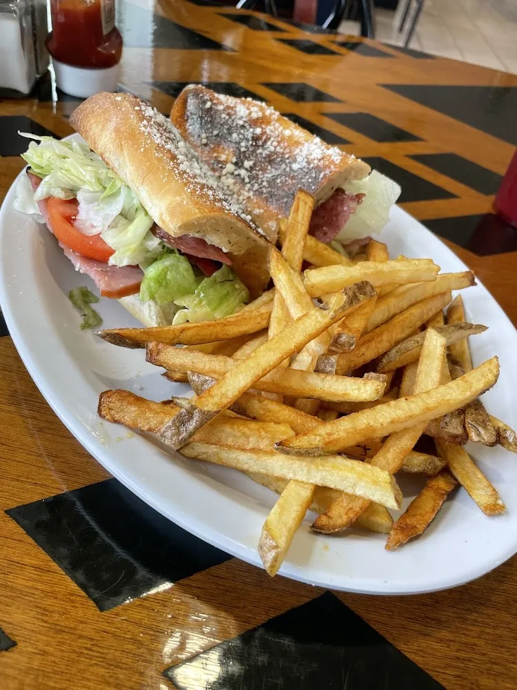 Hot Italian Sub w Handcut Fries